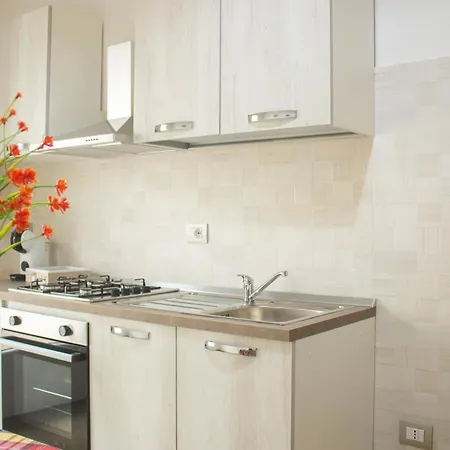 Da Alessandra Apartament *